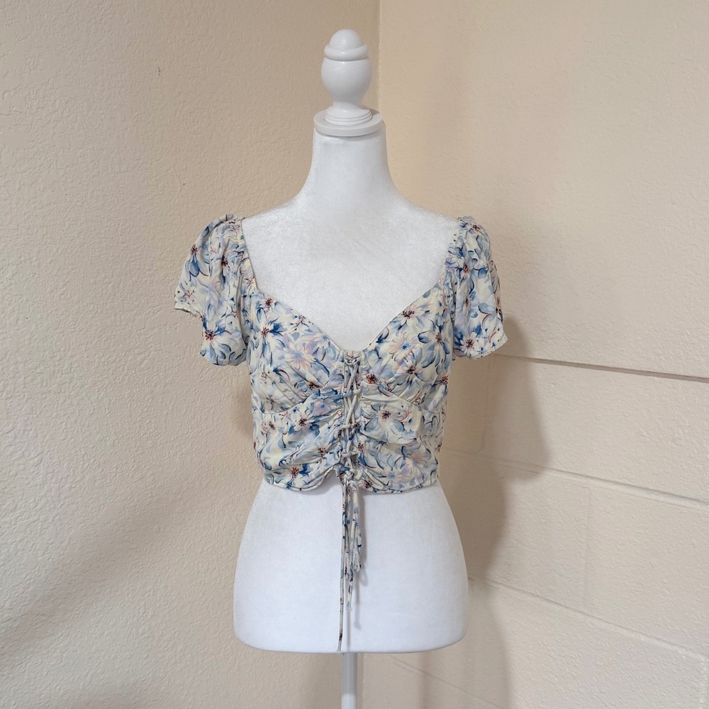 American Eagle Floral Ruched Crop Top Womens SM‎ Cream Blue Cottagecore Milkmaid
